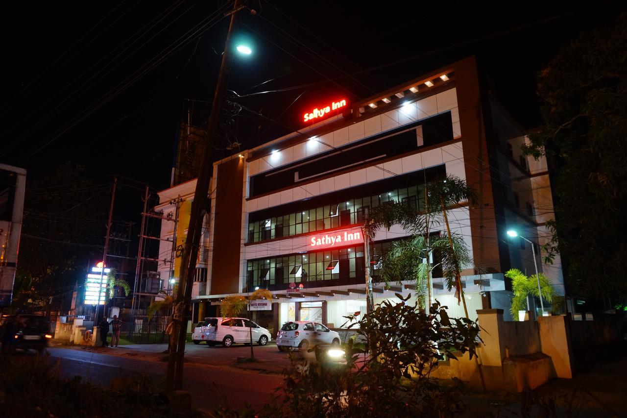 Sathya Inn Guruvayur Exterior photo